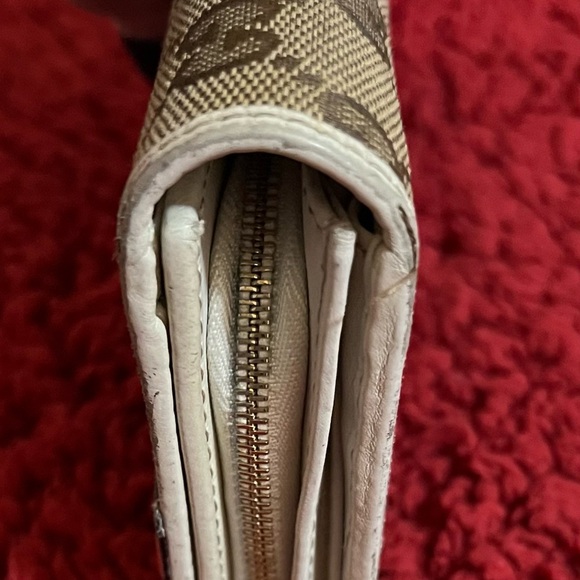 GUCCI AUTHENTIC GG MONOGRAM SUPREME CREAM&WHITE LEATHER&CANVAS LONG WALLET.EUC. - Picture 9 of 13